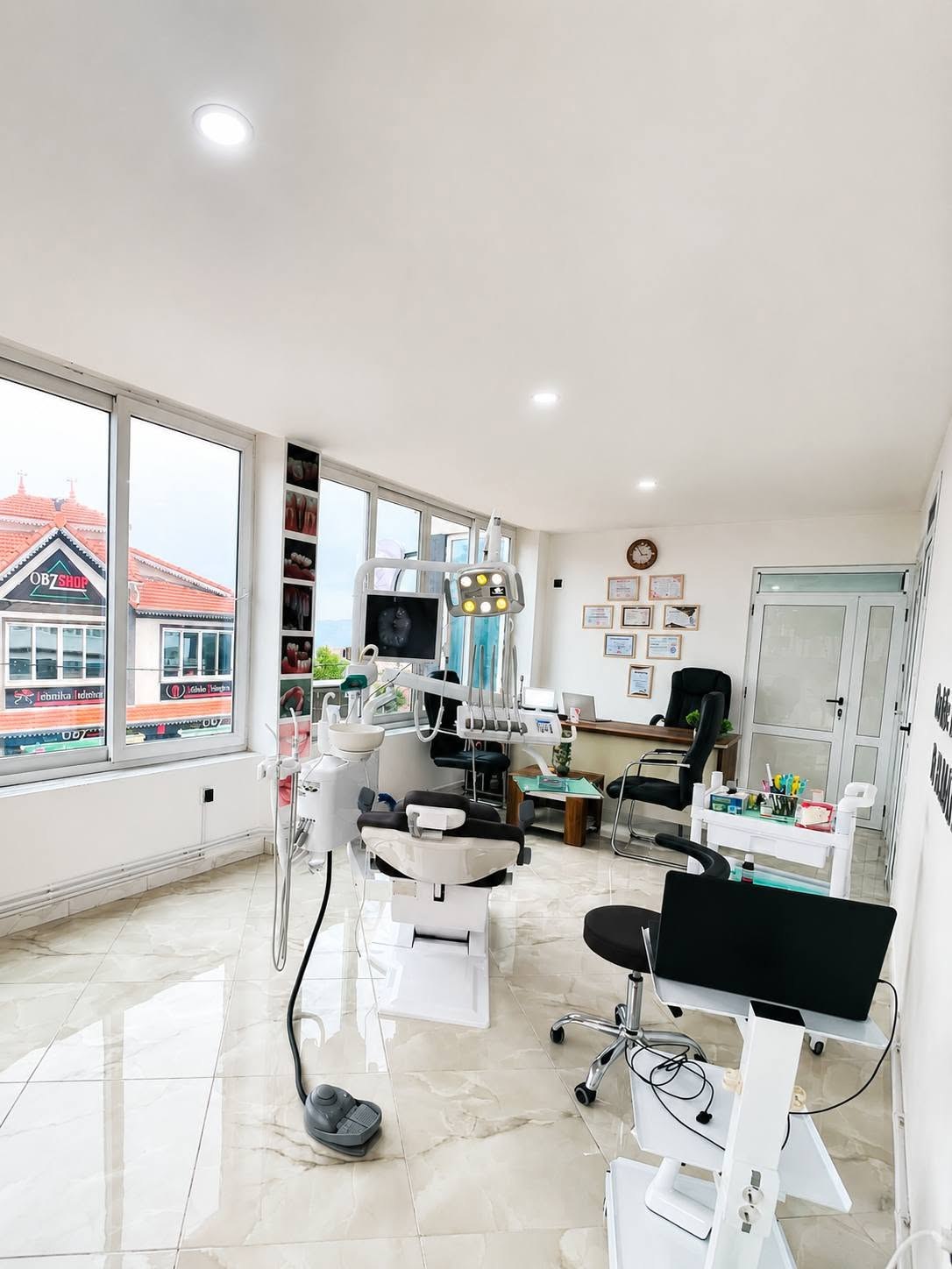 Salle de soins de Oralife Dental Clinic